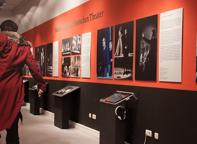 Ausstellungsgestaltung Hamlet in München, komplette Gestaltung und Umsetzungsplanung